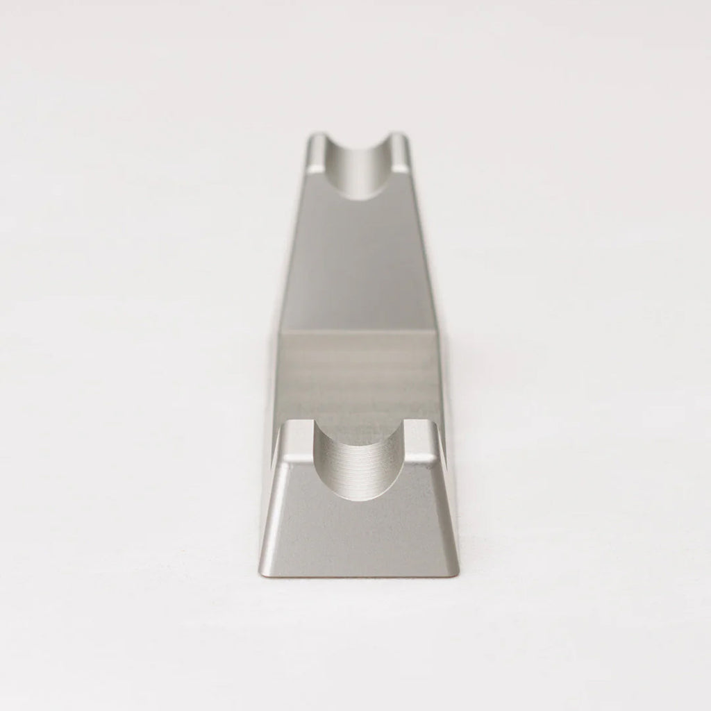 Henson Shaving Razor Stand – Precision-Engineered for the Perfect Fit