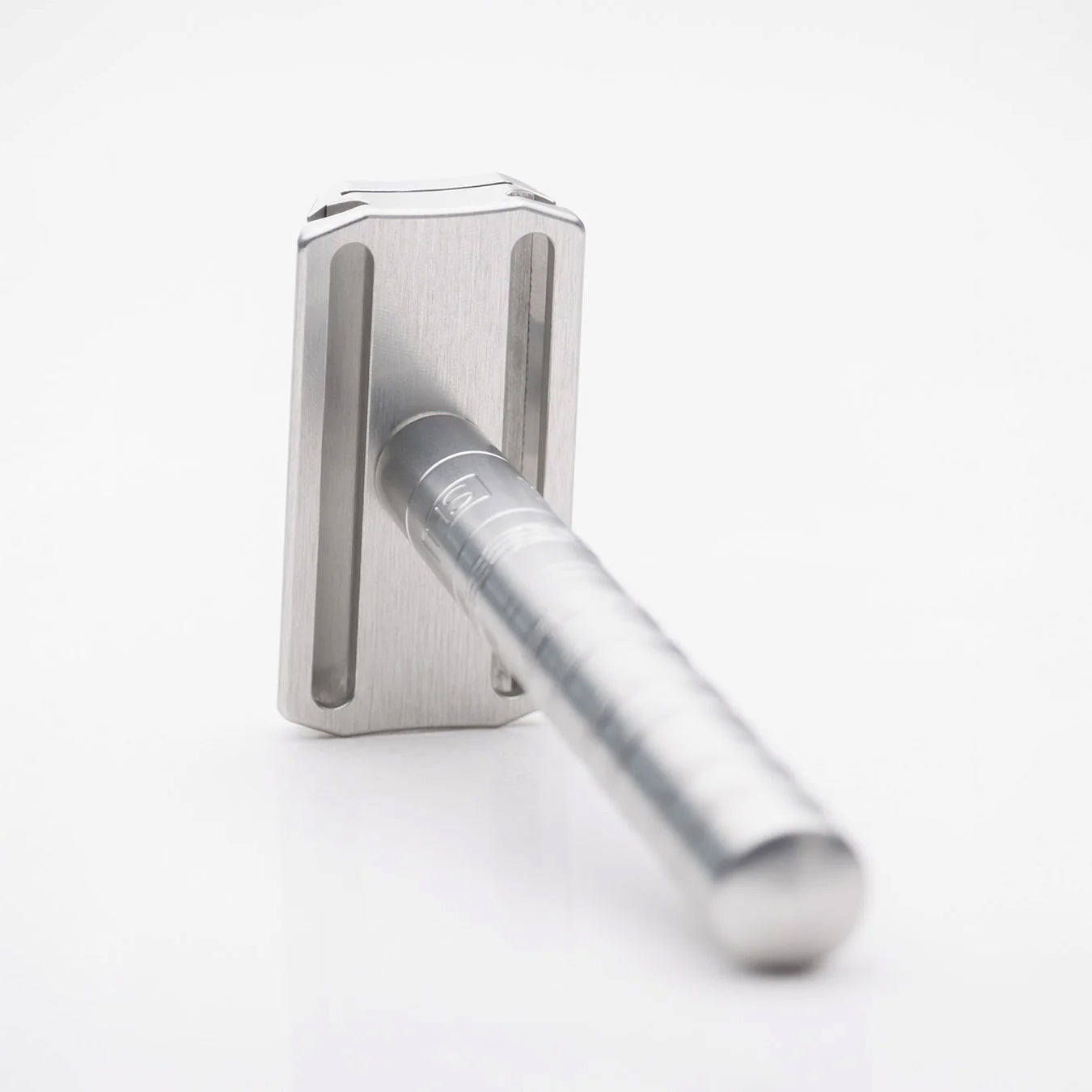 Henson Shaving AL13 Safety Razor – Precision, Comfort & Sustainability