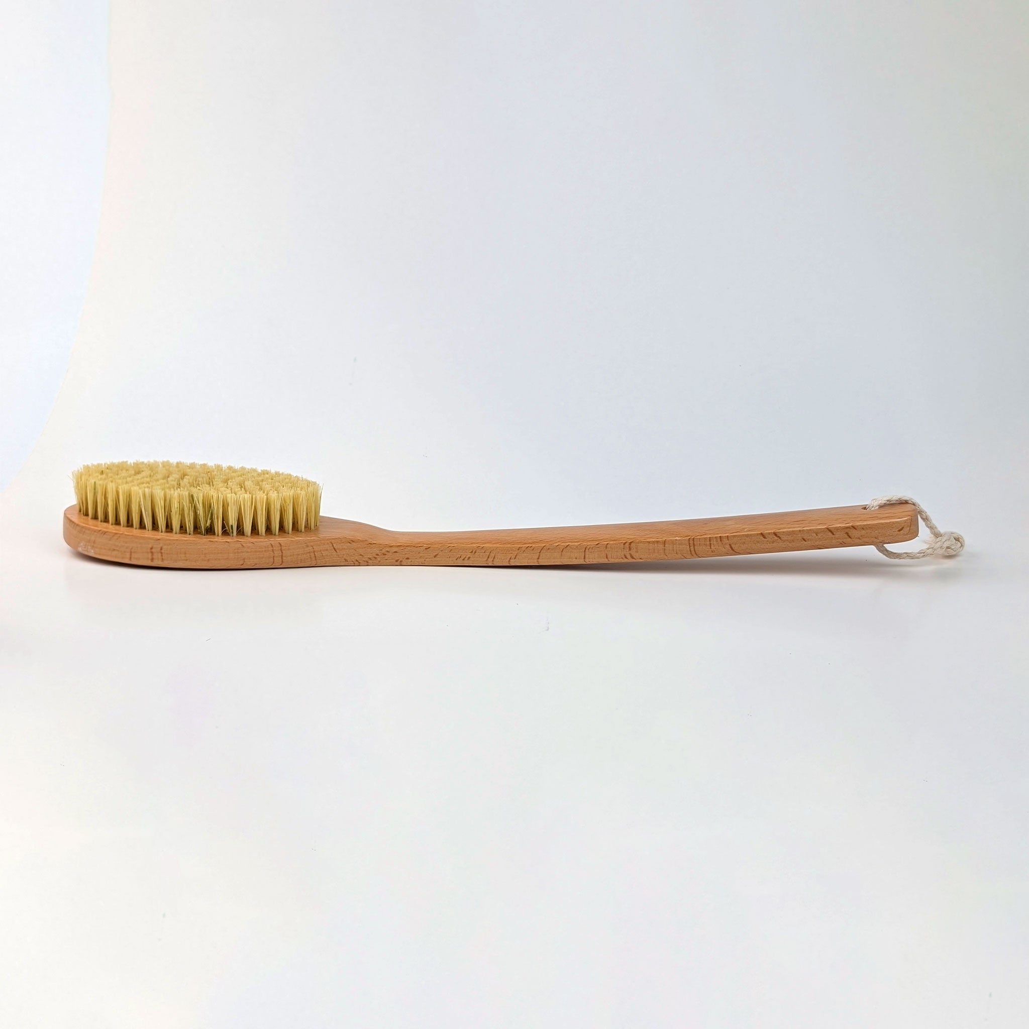 sisal long handle dry body brush with rope