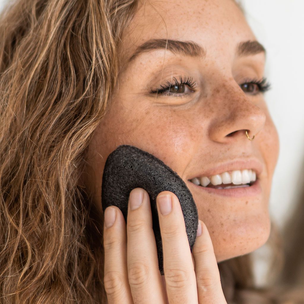 BKIND | konjac sponge with bamboo charcoal