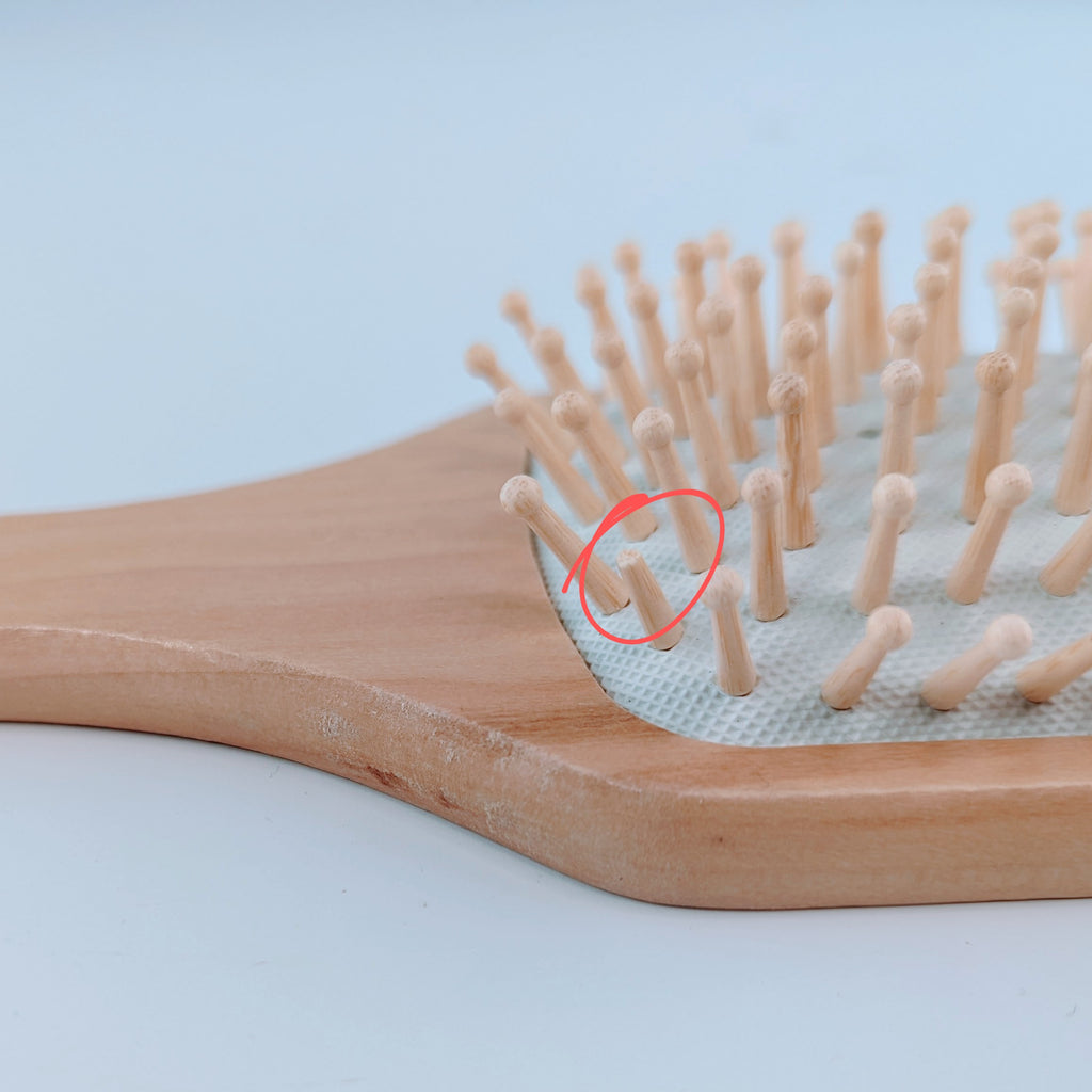 bamboo hair brush (defective)